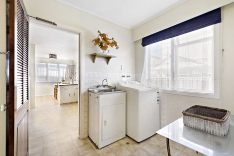 Photo of property in 131a Apu Crescent, Lyall Bay, Wellington, 6022