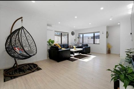 Photo of property in 4e Old Wairoa Road, Papakura, 2110