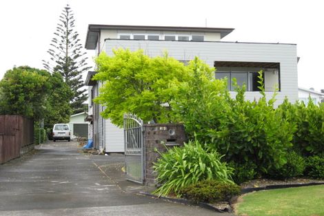 Photo of property in 34 Kiwi Esplanade, Mangere Bridge, Auckland, 2022