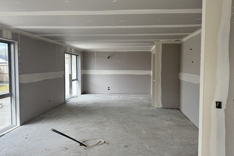 Photo of property in 24 Paradise Way, Halswell, Christchurch, 8025