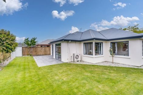 Photo of property in 32 Mahlet Street, Northwood, Christchurch, 8051