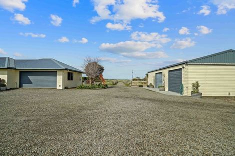 Photo of property in 295 Turuturu Road, Hawera, 4674