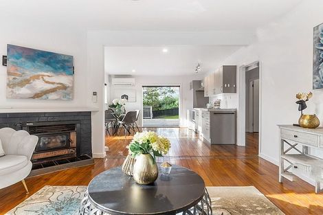 Photo of property in 21 Croydon Road, New Lynn, Auckland, 0600