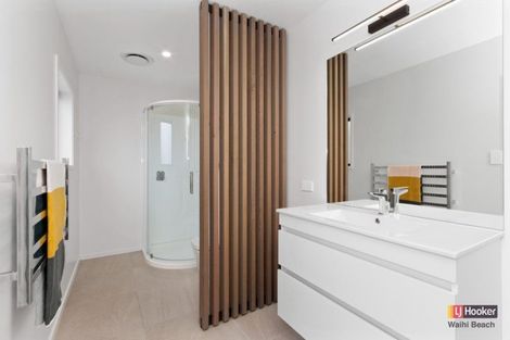Photo of property in 6 Shaw Road, Waihi Beach, 3611