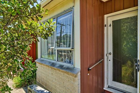 Photo of property in 171f4 Queens Drive, Lyall Bay, Wellington, 6022