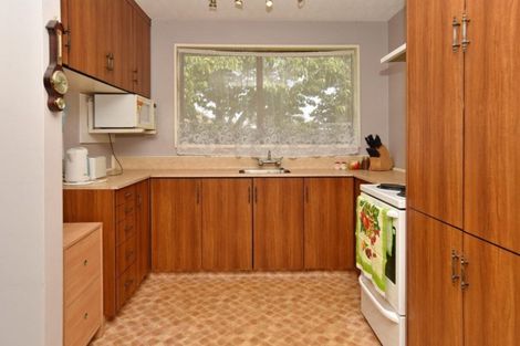 Photo of property in 6 Florance Place, Parklands, Christchurch, 8083