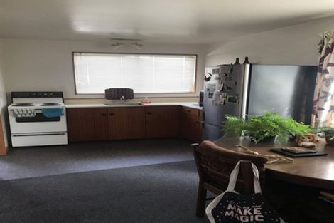 Photo of property in 72 Waratah Street, Avondale, Christchurch, 8061