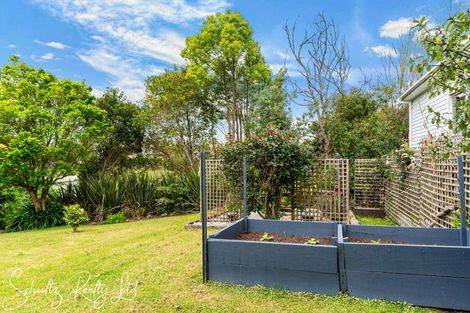 Photo of property in 15 Bickerstaffe Road, Maungaturoto, 0520