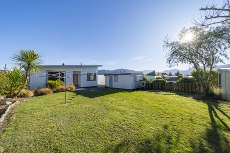 Photo of property in 16 Bligh Street, Te Anau, 9600