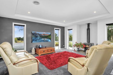 Photo of property in 335 Muhunoa Road East, Muhunoa East, Levin, 5570