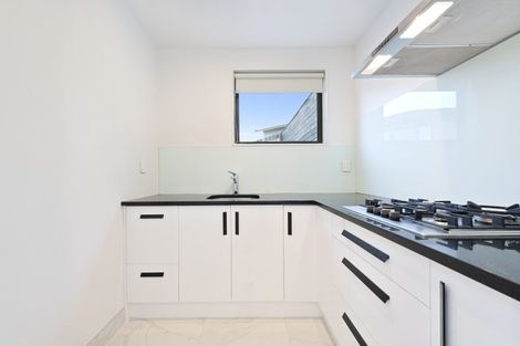 Photo of property in 55 Platinum Rise, Ranui, Auckland, 0612