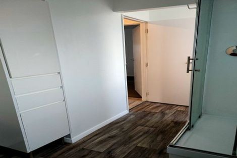 Photo of property in 19/125u Queens Drive, Lyall Bay, Wellington, 6022