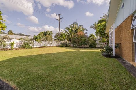Photo of property in 8 Hamilton Crescent, Whitianga, 3510