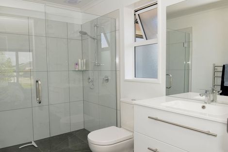 Photo of property in 28 Freyberg Avenue, Kurow, 9435