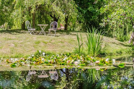 Photo of property in 1 Kristin Place, Manakau, 5573