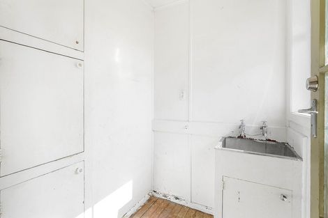 Photo of property in 23 Lewis Street, Glenview, Hamilton, 3206