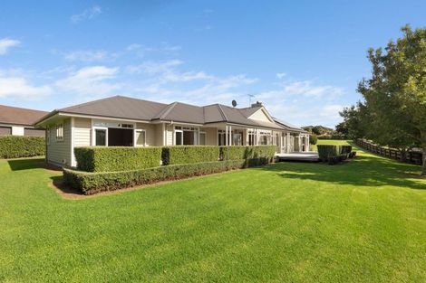 Photo of property in 6 Millbrook Drive, Waiuku, 2683