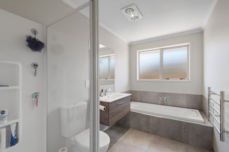 Photo of property in 29 Nicolau Avenue, Rolleston, 7615