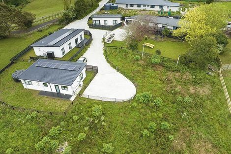 Photo of property in 31 Colombo Road, Waiuku, 2123
