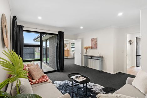 Photo of property in 8 Reuben Avenue, Rolleston, 7615