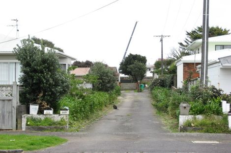 Photo of property in 20c Sackville Street, Fitzroy, New Plymouth, 4312