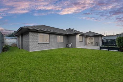 Photo of property in 269 Lakes Boulevard, Pyes Pa, Tauranga, 3112