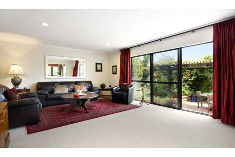 Photo of property in 21 Farnham Drive, Richmond, 7020