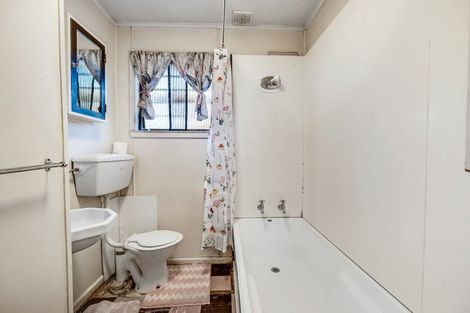 Photo of property in 315 Southampton Street East, Hastings, 4122