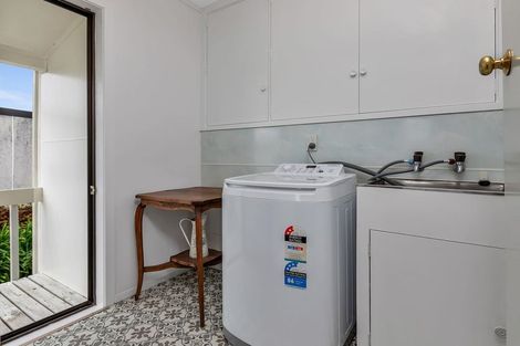 Photo of property in 9 Weir Crescent, Onerahi, Whangarei, 0110