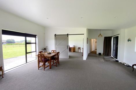 Photo of property in 152 Gladstone Road, Levin, 5571