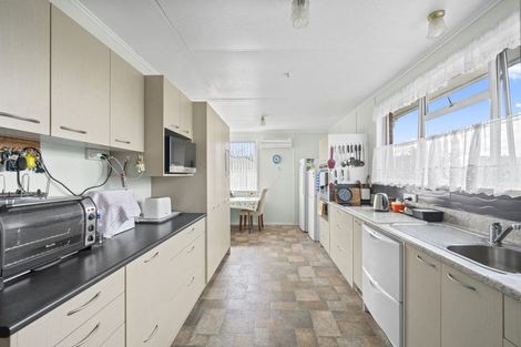 Photo of property in 43 Cranley Street, Dargaville, 0310