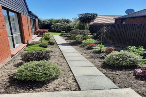 Photo of property in 1/15 Inglewood Place, Avonhead, Christchurch, 8042