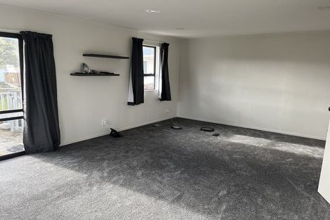 Photo of property in 94 Leeward Drive, Whitby, Porirua, 5024