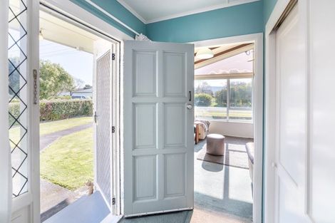 Photo of property in 73 Kempton Street, Greytown, 5712