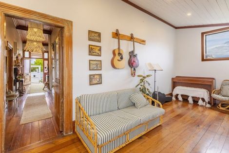 Photo of property in 1 Russell Street, Otane, 4202