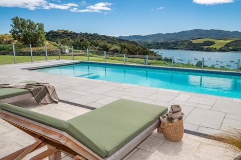 Photo of property in 30 Richmond Road, Mangonui, 0420