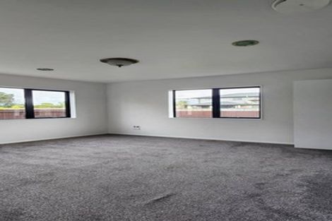 Photo of property in 38 Kenderdine Road, Papatoetoe, Auckland, 2025