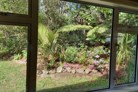 Photo of property in 22 Hammond Avenue, Hatfields Beach, Orewa, 0931