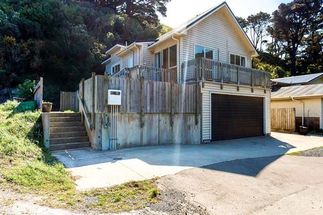 Photo of property in 287a Happy Valley Road, Owhiro Bay, Wellington, 6023