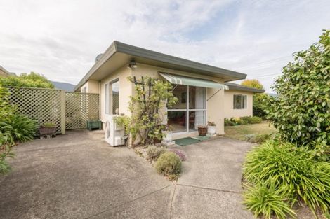 Photo of property in 2 Durham Street, Stoke, Nelson, 7011