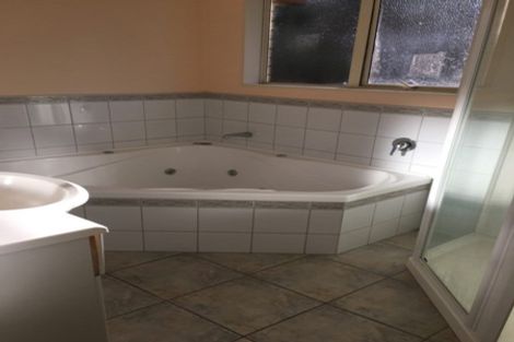 Photo of property in 21 Pebble Beach Boulevard, Te Kamo, Whangarei, 0112