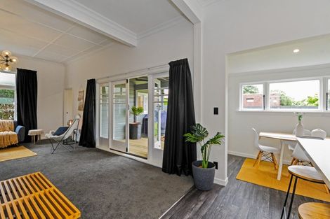 Photo of property in 67 Moana Crescent, Musselburgh, Dunedin, 9013