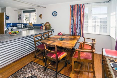 Photo of property in 11 Huia Street, Masterton, 5810