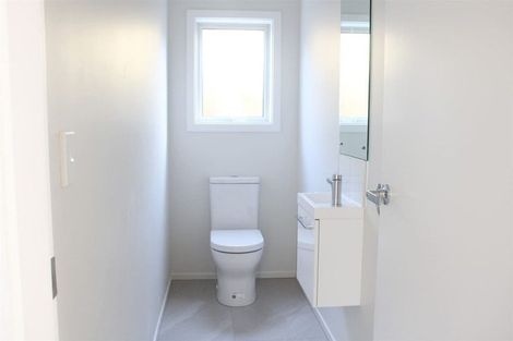 Photo of property in 47 Stockport Grove, Churton Park, Wellington, 6037