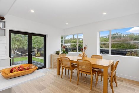 Photo of property in 71a Eastern Terrace, Beckenham, Christchurch, 8023