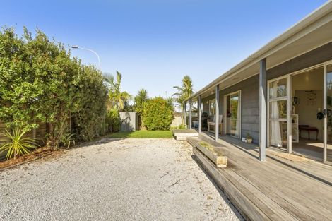 Photo of property in 4 Gloucester Road, Mount Maunganui, 3116