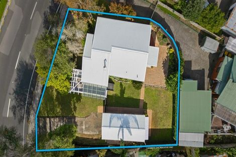 Photo of property in 37 Waimumu Road, Massey, Auckland, 0614
