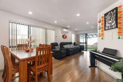 Photo of property in 29 Fredrick Hanson Road, Papakura, 2110