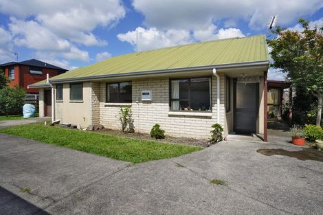 Photo of property in 38 Mccracken Avenue, Hillcrest, Hamilton, 3216