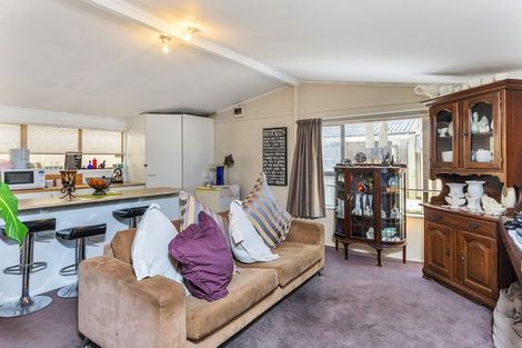 Photo of property in 18a Jellicoe Road, Manurewa, Auckland, 2102